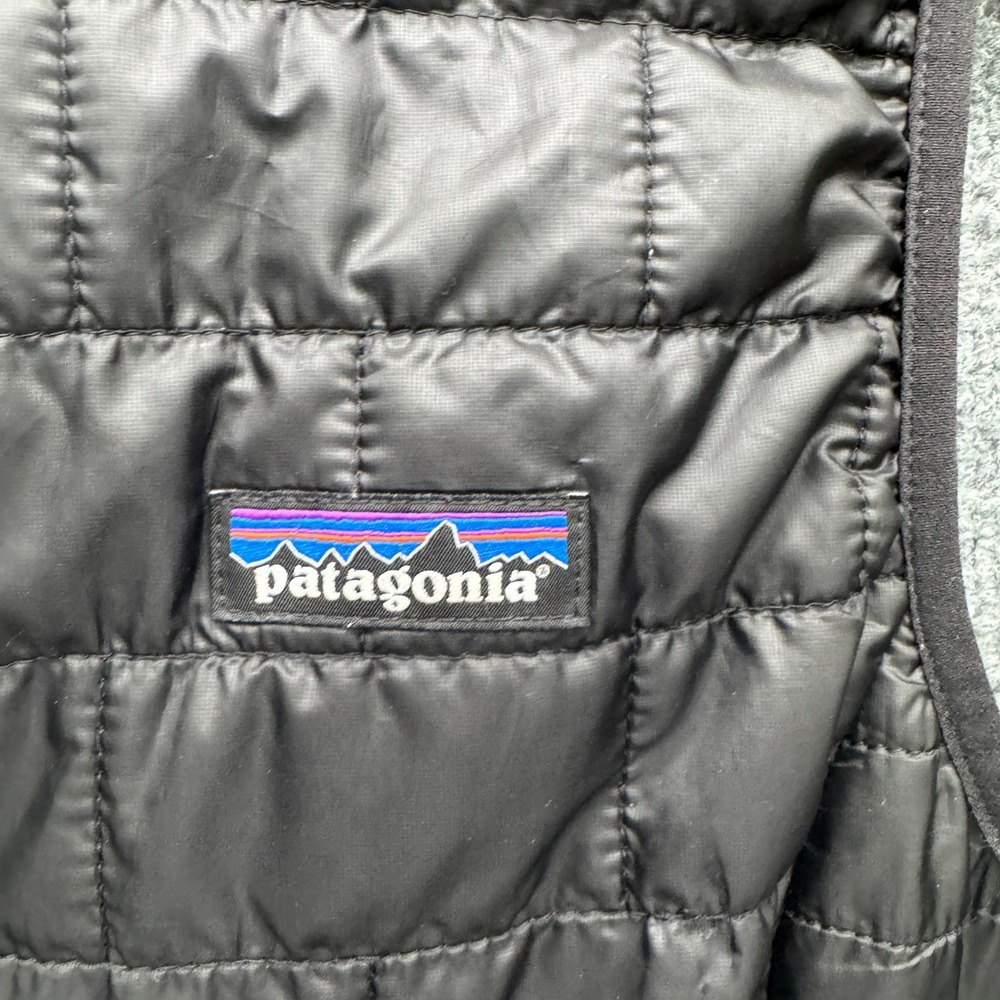 Patagonia Nano Puff Vest Women's Small Black Quilted Insulated Outdoor - Picture 5 of 14